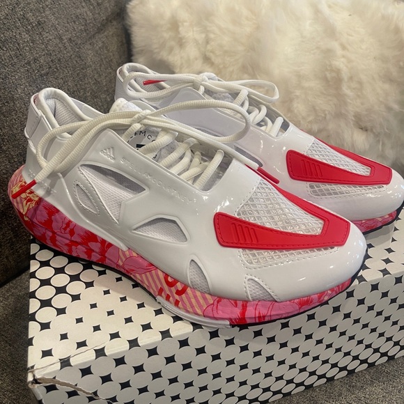 Stella McCartney adidas Ultra Boost 22 - Picture 5 of 11